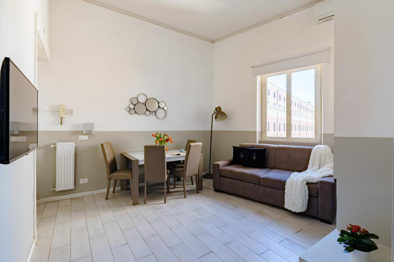 The Presidential'S Suite Rome Bagian luar foto